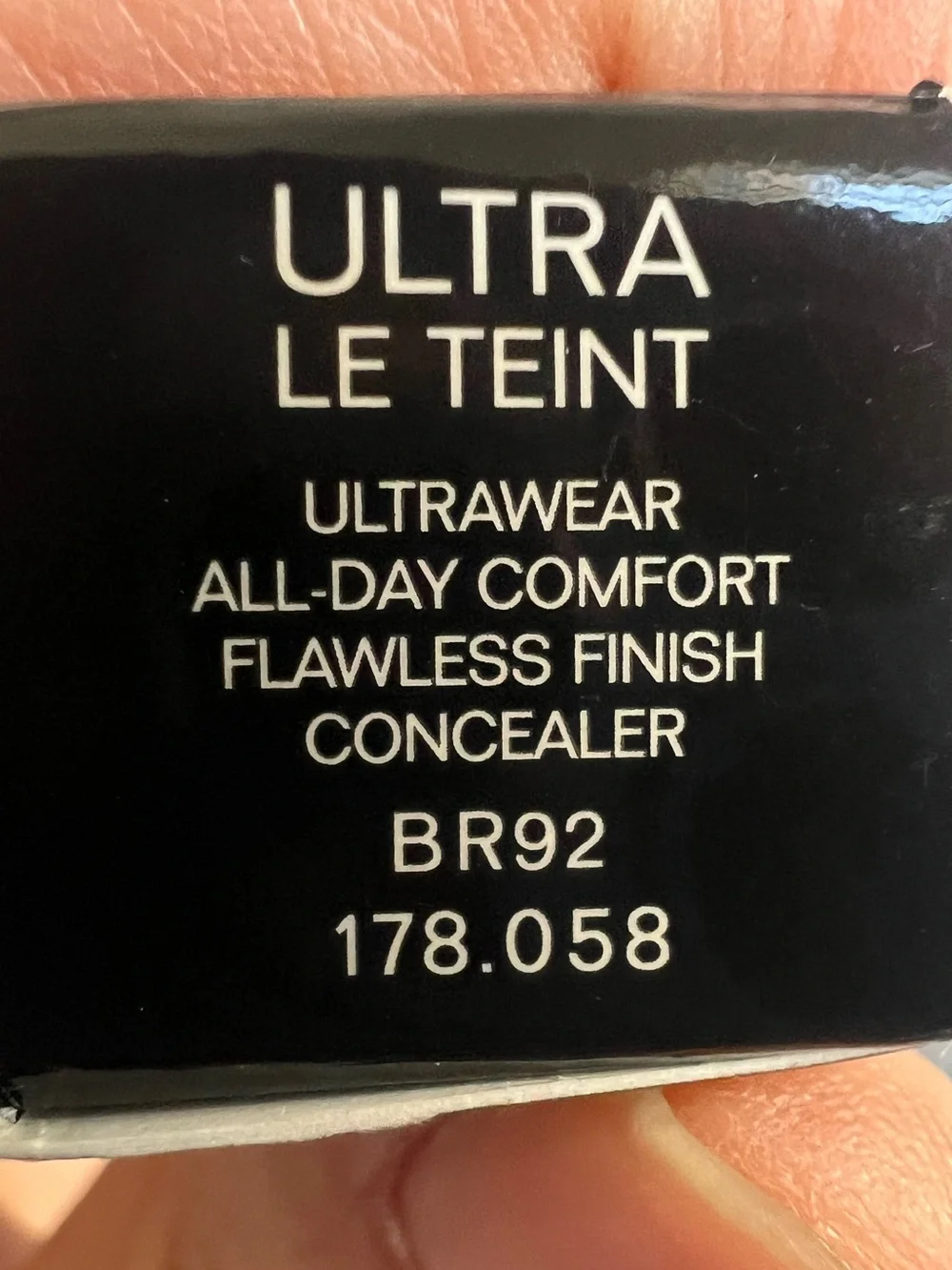 CHANEL ultra le